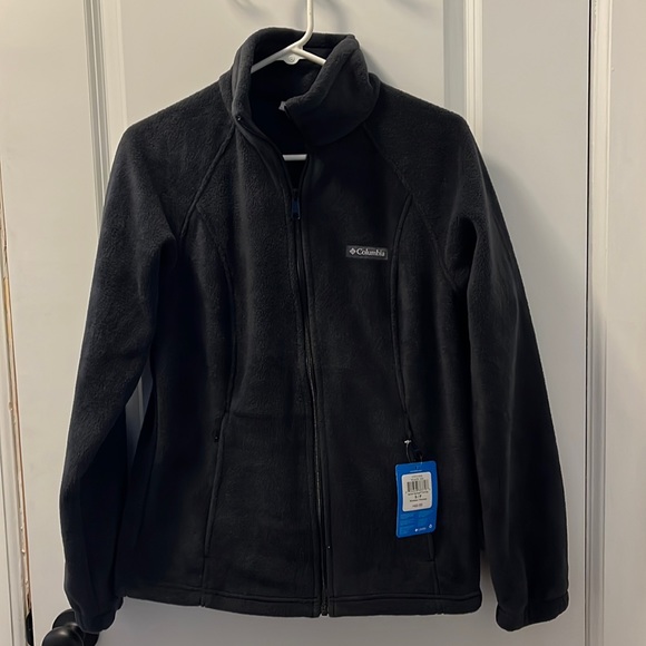 Columbia Jackets & Blazers - Woman’s Columbia fleece coat